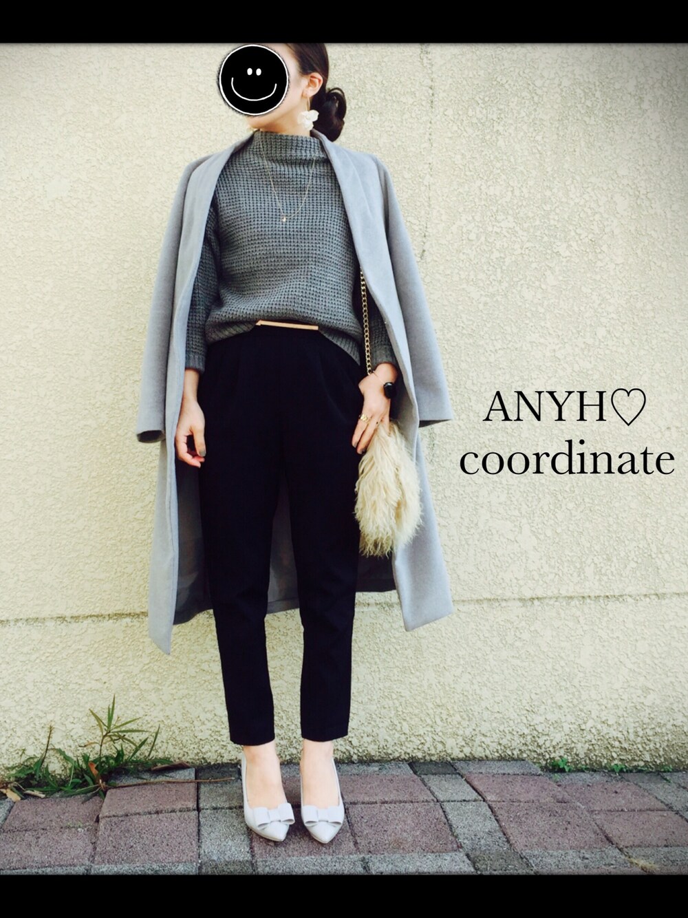 「GUのアイテム（パンツ、ブラック系）」を使った、ANYHさん（レディース・156cm）の冬コーディネートの1枚目の写真