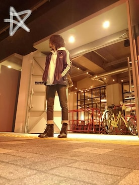 「カフェ」｜「アイテム（ナイロンジャケット）」を使った、shin .さん（メンズ・165cm）の秋コーディネート