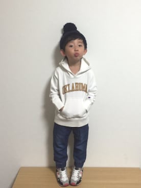 「チャンピオン パーカー」｜「アイテム（帽子）」を使った、so__naさん（キッズ・100cm）の秋コーディネート