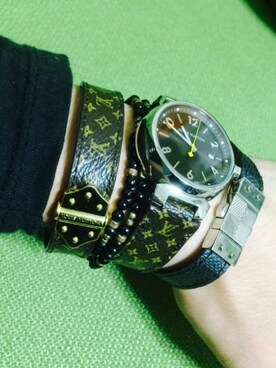 Louis Vuitton ルイヴィトン の腕時計を使ったメンズ人気ファッションコーディネート 年齢 歳 24歳 Wear