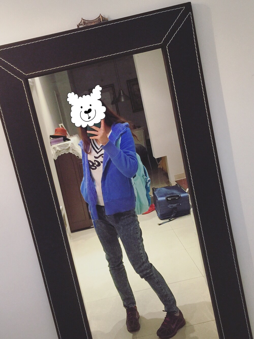 「abc une faceのアイテム（その他アウター、ブルー系）」を使った、橘子罐头さん（レディース・167cm）の冬コーディネートの1枚目の写真