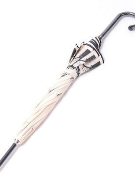 かりーな日記さんのコーディネート