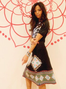 「Desigual（デシグアル）のアイテム（スカート）」を使った、Kikuchi Kattyさん（レディース・160cm）の秋コーディネート