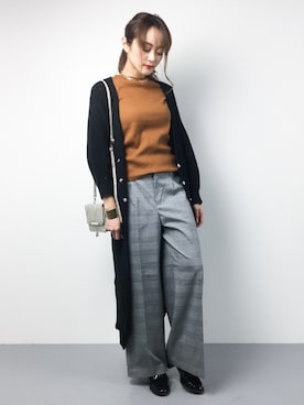 「ハイネックトップス」｜三上玲奈さん（レディース・165cm）の秋コーディネート