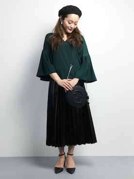 「Gc（ジーシー）のアイテム」を使った、三上玲奈さん（レディース・165cm）の秋コーディネート