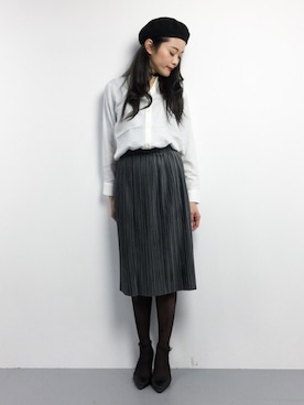 「ベロアスカート」｜「アイテム（チュニック）」を使った、三上玲奈さん（レディース・165cm）の冬コーディネート