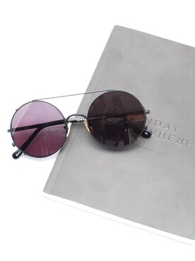 KLEINEYEWEAR.Shibuyaさんのコーディネート