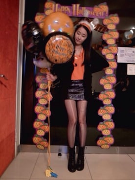 「skirt」｜「アイテム（ノーカラージャケット）」を使った、hyuna baeさん（レディース・172cm）の秋コーディネート