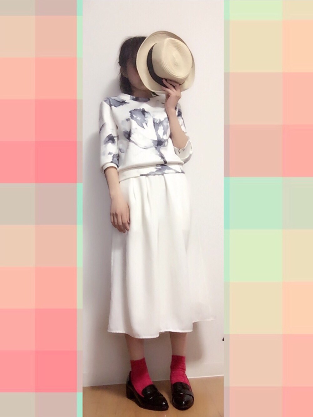 「LOWRYS FARMのアイテム（その他パンツ、ホワイト系）」を使った、chamchamさん（レディース・149cm）の春コーディネートの1枚目の写真