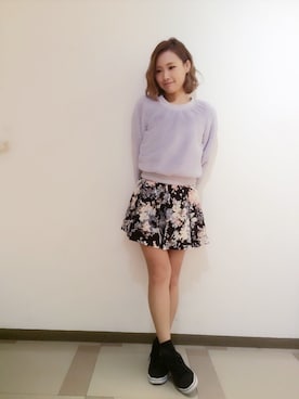 「Supreme.La.La.（シュープリームララ）のアイテム（パンツ）」を使った、Rikako Takahashiさん（レディース・158cm）の秋コーディネート