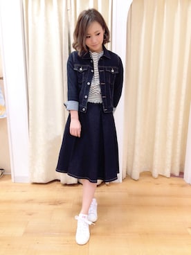 「Supreme.La.La.（シュープリームララ）のアイテム（デニムジャケット）」を使った、Rikako Takahashiさん（レディース・158cm）の春コーディネート