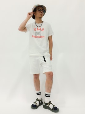 「Gramicci（グラミチ）のアイテム（帽子）」を使った、マツダ ケンさん（メンズ・174cm）の春コーディネート