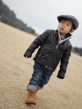 「ZARA KIDSのアイテム（ハンチング/ベレー帽）」を使った、有規さん（キッズ・90cm）の秋コーディネート