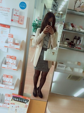 「LIPSERVICE（リップサービス）のアイテム（トレンチコート）」を使った、SHO-KOさん（レディース・159cm）の春コーディネート