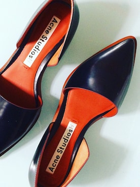「Acne Studios（アクネストゥディオズ）のアイテム（パンプス）」を使った、karinさん（レディース・157cm）の冬コーディネート