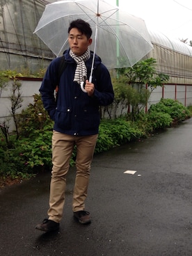 「仕事着」｜「アイテム（マウンテンパーカー）」を使った、Yoshiaki Tokoroさん（メンズ・173cm）の秋コーディネート