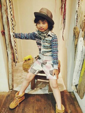 「One deux boo（ワンドゥーブー）のアイテム（パンツ）」を使った、くうさん（キッズ・120cm）の春コーディネート