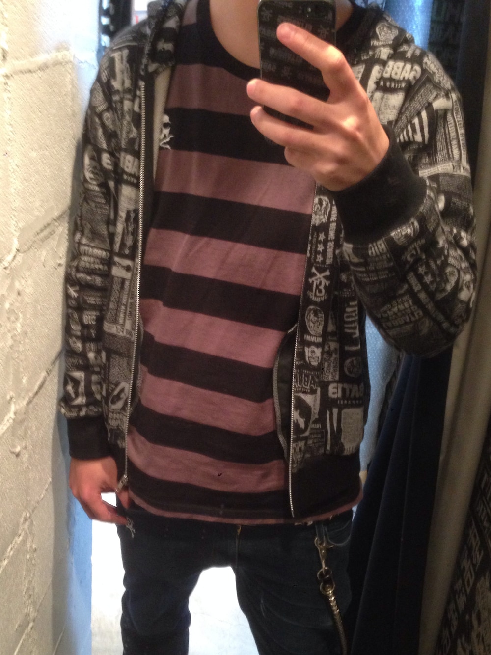 「SKULLSHIT、SABBAT13」｜「SKULL SHITのLong Sleeve Border T-sh （Tシャツ/カットソー、ブラック系）」を使った、DARKPLOT 1996さん（メンズ・177cm）の春コーディネートの1枚目の写真