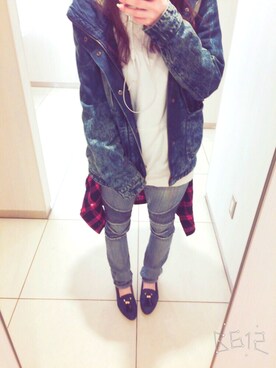 「アイテム（マウンテンパーカー、ブルー系）」を使った、ちゃっぷすさん（レディース・162cm）の春コーディネート