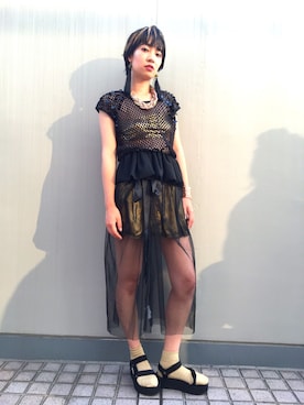 三縄樹里さんのコーディネート