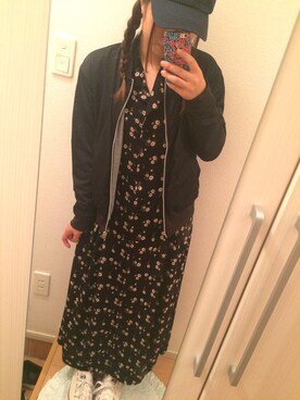 「お買い物」｜「アイテム（ブルゾン）」を使った、yumiさん（レディース・155cm）の秋コーディネート