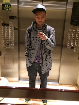 「#supreme」｜Tomaliさん（メンズ・180cm）の春コーディネート