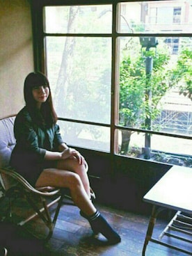「アーミー」｜「アイテム（レッグウェア）」を使った、makiさん（レディース・159cm）の春コーディネート