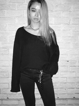 「RNA（アールエヌエー）のアイテム（ニット/セーター、ブラック系）」を使った、Sakuraさん（レディース）の秋コーディネート