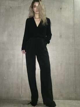 「MARTIN MARGIELA（マルタンマルジェラ）のアイテム（ジャケット/アウター、ブラック系）」を使った、Sakuraさん（レディース）の秋コーディネート