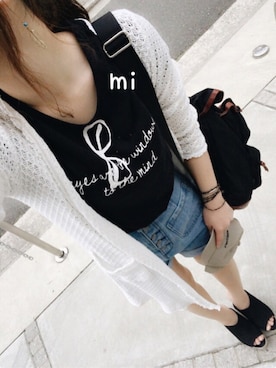 「アイテム（バングル/リストバンド）」を使った、piyonomizuさん（レディース・164cm・20代）の夏コーディネート
