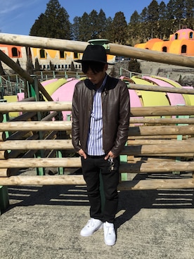 チノパンツを使った Edm のメンズ人気ファッションコーディネート Wear