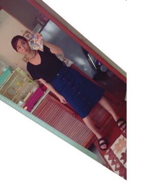 「GU（ジーユー）のアイテム（Tシャツ/カットソー、ブラック系）」を使った、N.yuliさん（レディース・153cm）の春コーディネート