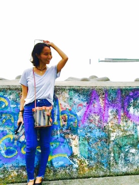 「GU（ジーユー）のアイテム（Tシャツ/カットソー、グレー系）」を使った、N.yuliさん（レディース・153cm）の秋コーディネート