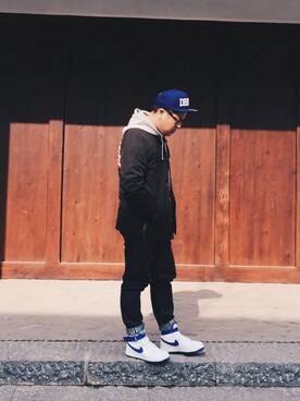 余振华さんのコーディネート