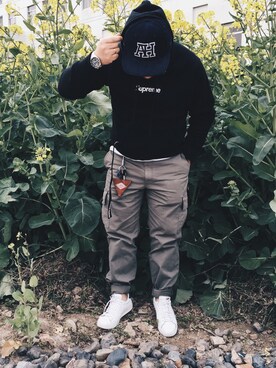 余振华さんのコーディネート