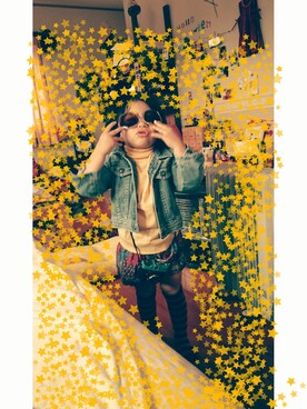 「no brand（ノーブランド）のアイテム（ニット/セーター、イエロー系）」を使った、ウタさん（キッズ・130cm）の秋コーディネート