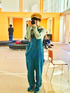「古着のアイテム（サロペット/オーバーオール、ブルー系）」を使った、しまっちさん（メンズ・163cm）の秋コーディネート