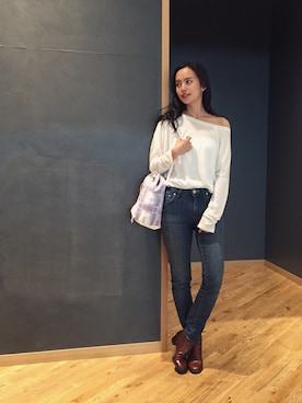 「Kai Lani（カイラニ）のアイテム」を使った、吉岡更紗さん（レディース・159cm）の夏コーディネート