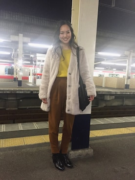 「La TOTALITE（ラトータリテ）のアイテム（その他アウター）」を使った、吉岡更紗さん（レディース・159cm）の冬コーディネート