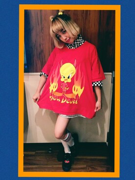「トゥイーティー」｜「アイテム（トップス）」を使った、サーモンゆりーかのお城さん（レディース・162cm）の秋コーディネート