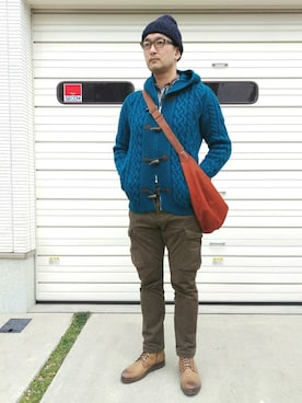「DSQUARED2（ディースクエアード）のアイテム（カーゴパンツ）」を使った、ＴＡＫＡ.Ｓさん（メンズ・181cm）の冬コーディネート