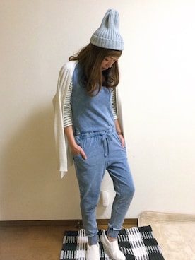 「GU（ジーユー）のアイテム（つなぎ/オールインワン）」を使った、yukaさん（レディース・161cm）の春コーディネート