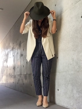 「DRWCYS（ドロシーズ）のアイテム（サロペット/オーバーオール）」を使った、yurikoさん（レディース・156cm）の秋コーディネート