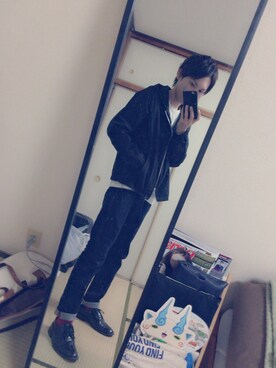 「Magazines（マガジンズ）のアイテム」を使った、白王子ゆーや@Twitchさん（メンズ・175cm）の秋コーディネート