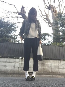 「Ameri（アメリ）のアイテム（MA-1）」を使った、Mioさん（レディース・168cm）の冬コーディネート