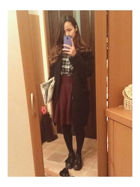 「アイテム（クラッチバッグ、グレー系）」を使った、y.sさん（レディース・163cm）の春コーディネート