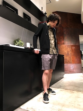 「buddy（バディ）のアイテム（シューズ）」を使った、宍戸さん（メンズ・173cm）の夏コーディネート