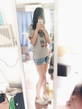 「ES（エス）のアイテム（パンツ）」を使った、奇莫莉さん（レディース・167cm）の夏コーディネート