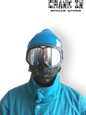 「アイテム（ニットキャップ/ビーニー、ホワイト系）」を使った、デッキーさん（メンズ・175cm）の冬コーディネート