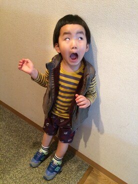 「UNIQLO（ユニクロ）のアイテム（Tシャツ/カットソー、イエロー系）」を使った、★miiikiii★さん（キッズ・100cm）の春コーディネート
